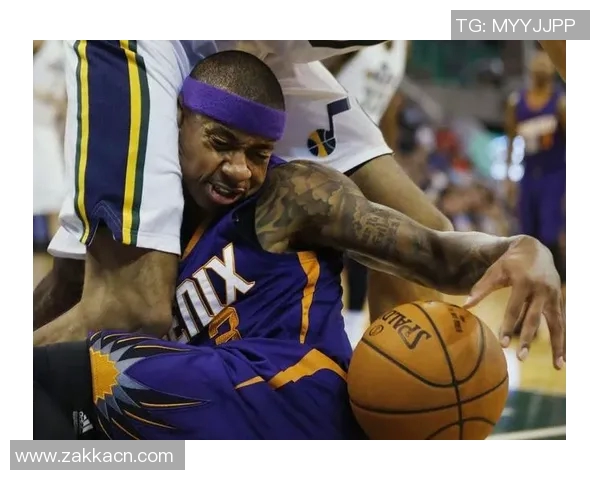 西安篮球队在比赛中的控球策略与失误分析探讨 西安篮球队在比赛中的控球策略与失误分析探讨